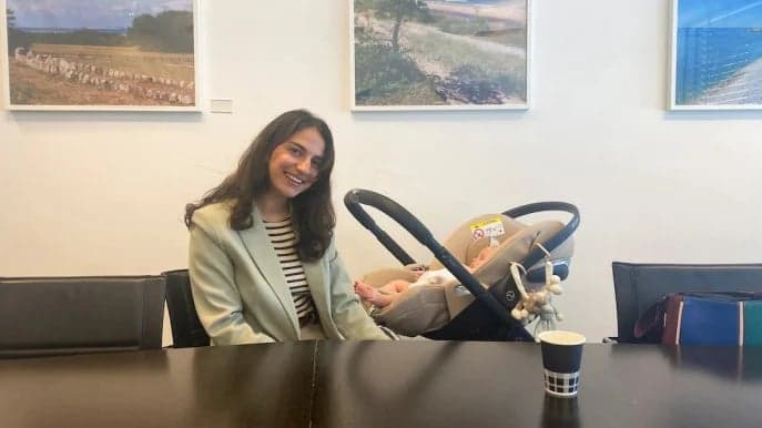Swedish minister brings baby to EU meeting, a historic first