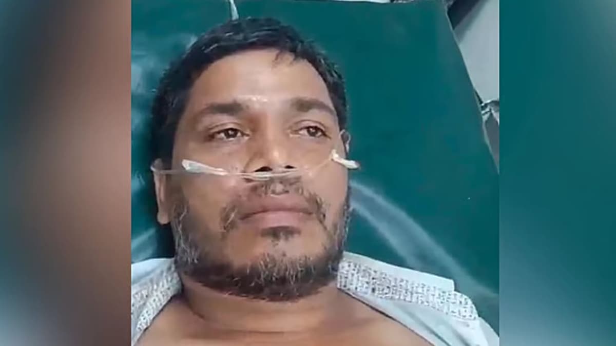 Shopkeeper shot after attackers block autorickshaw in Chakaria
