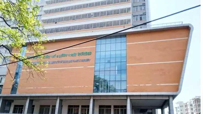 Seven burnt in gas cylinder blast in capital