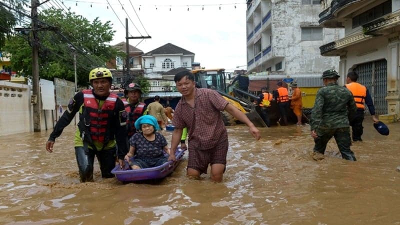 Death toll in Thailand flood rises to 7