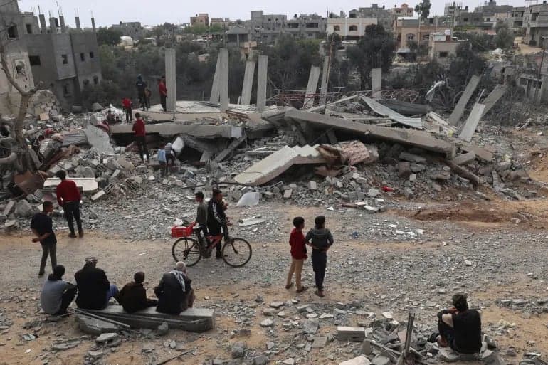 138 Palestinians killed in one day in Gaza amid Israeli attacks