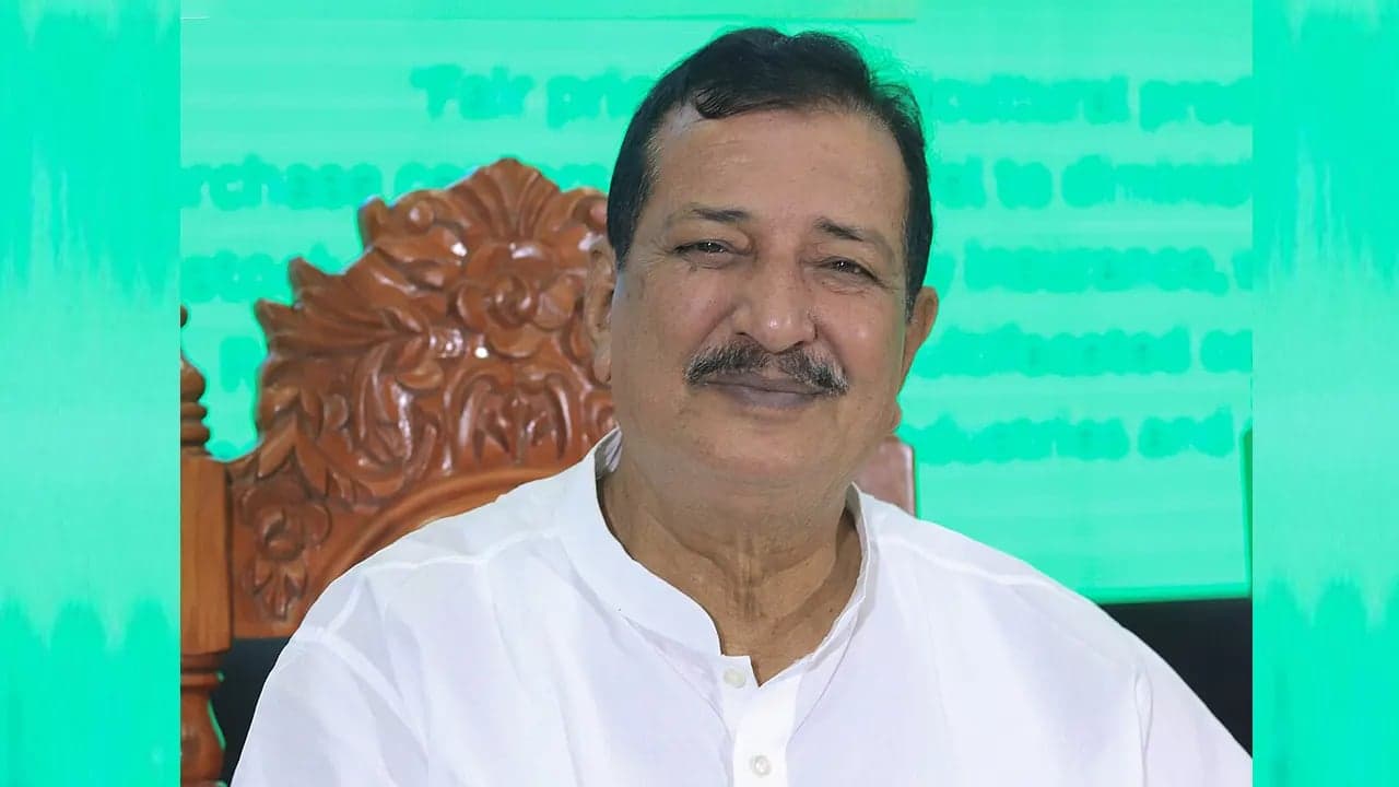 One-Stop Service Centers to ease suffering of landowners: Land Minister