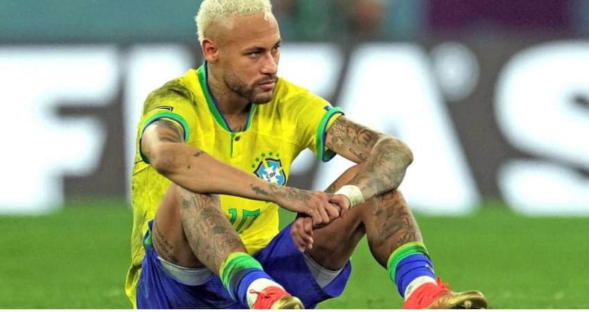 Neymar tests positive for Covid-19