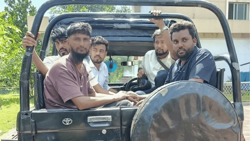 Six tourists detained in Sajek for chanting ‘Sheikh Hasina government needed again and again’