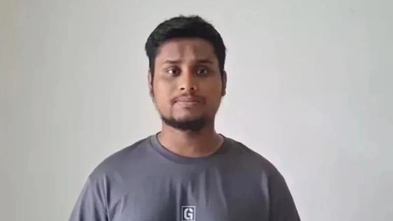 Hasnat criticizes efforts to rehabilitate Awami League