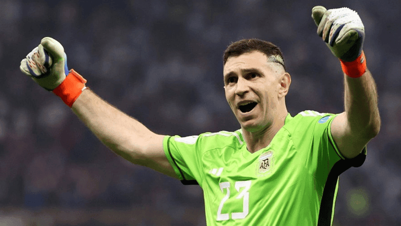 Chelsea open talks to sign Emiliano Martinez