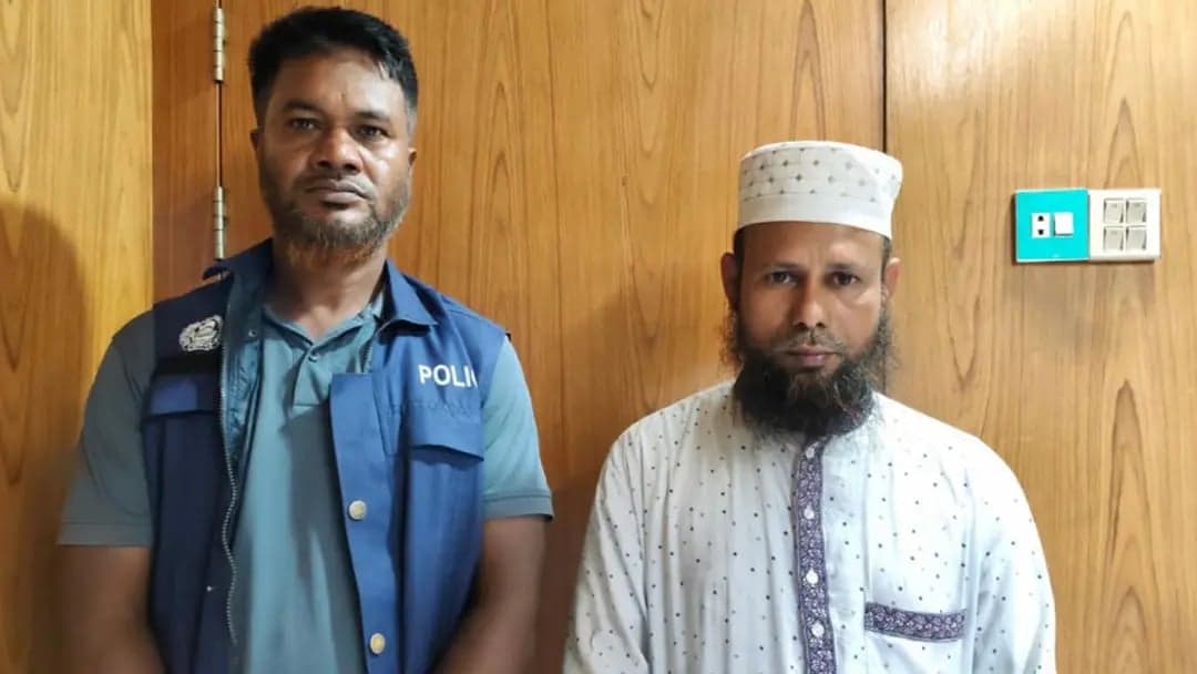 Madrasa principal arrested in Lakshmipur for allegedly raping student