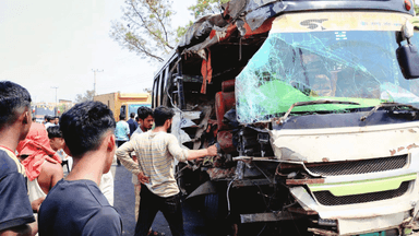 One killed, 15 injured in three-bus collision on Chattogram-Cox's Bazar highway