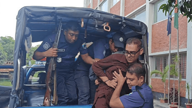 Youth held with pistol at Minister's rally in Natore