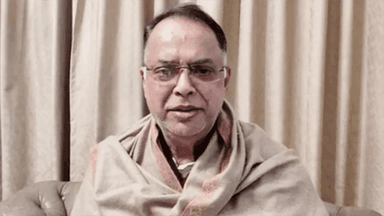 Power minister returns home after treatment