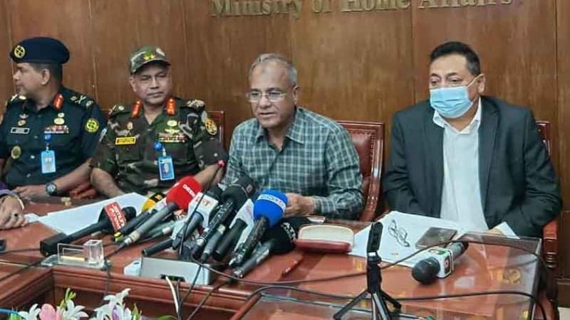 Govt takes strong security measures ahead of Nov 13: Home Adviser