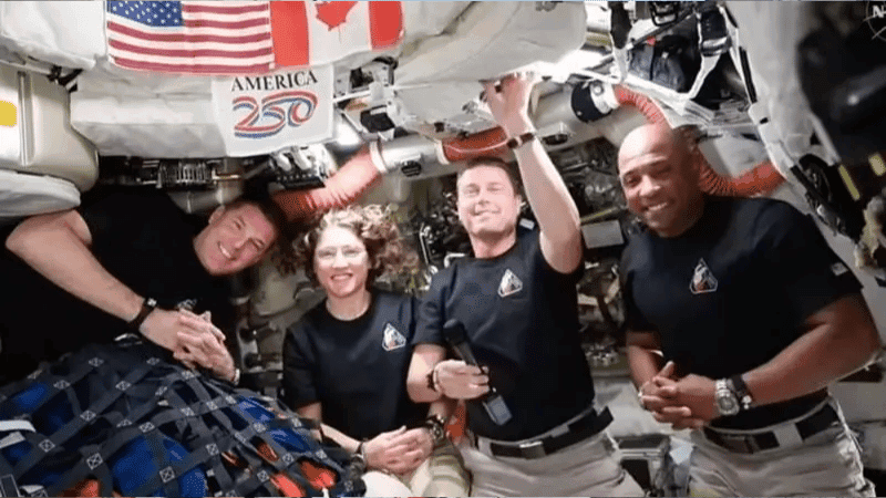 Astronauts say they saw sights 'no human has ever seen'