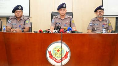 Cleaning worker wearing burqa sets fire to Primary Education Department: Police