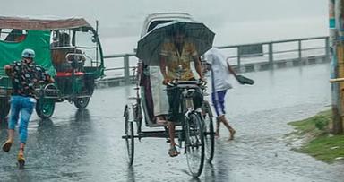 Deep depression may weaken into low pressure