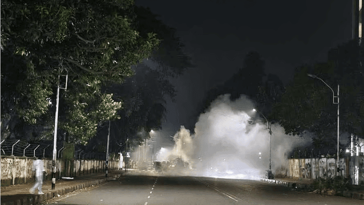 Three hand bombs explode at two places of Dhaka University