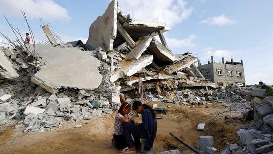 Israeli strikes on southern Gaza city of Rafah kill 22