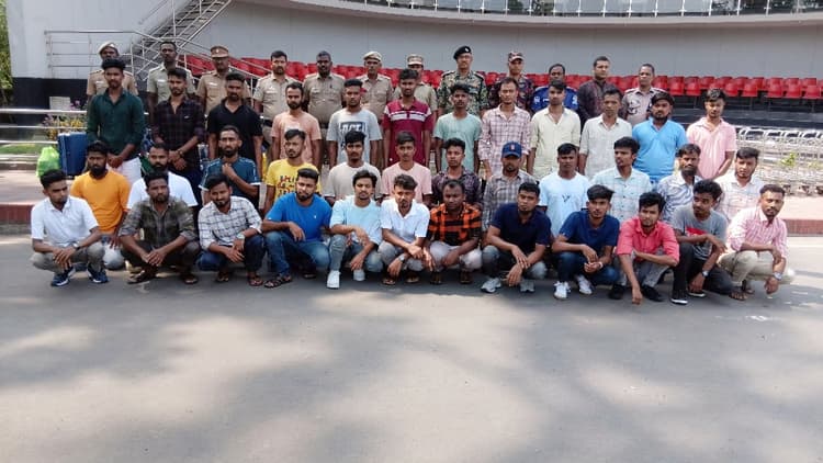 36 Bangladeshis return home after release from Indian prison