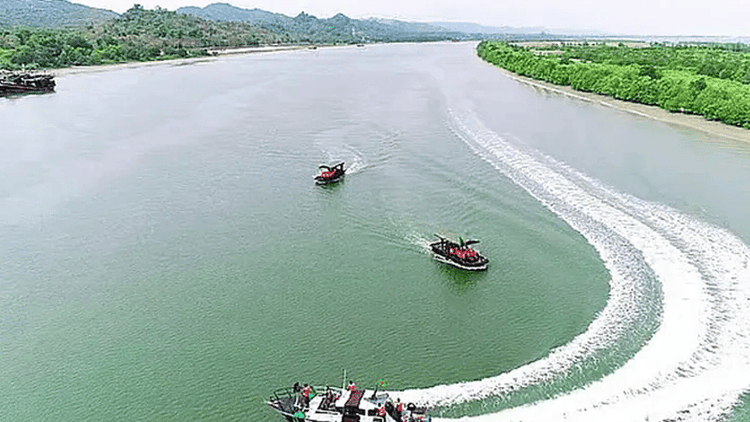 Arakan Army enters Bangladeshi waters, abducts three fishermen