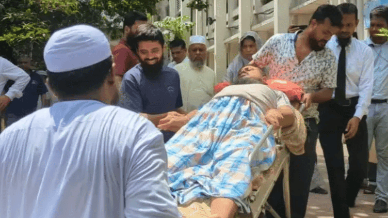 Accused surrenders in Dhaka Court on stretcher from Magura