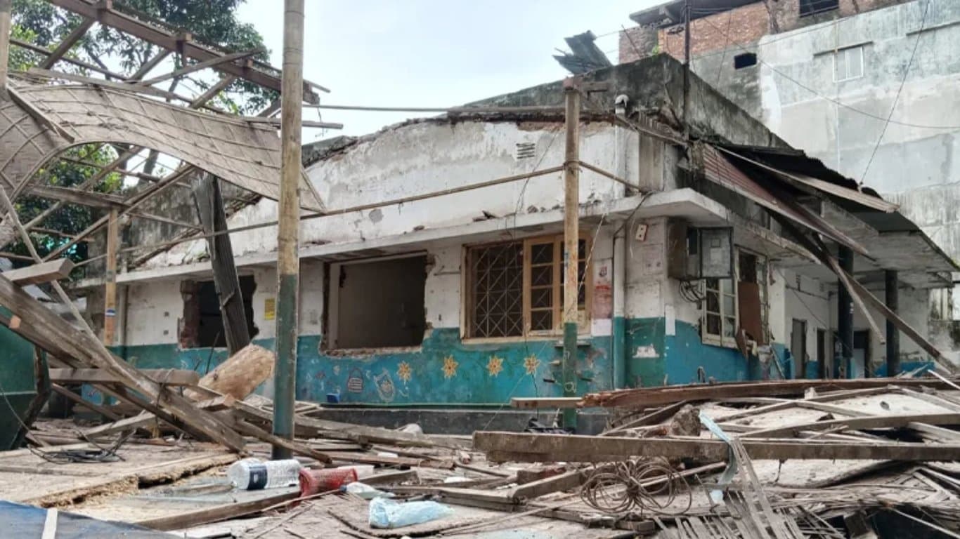 Vaccination centre demolished in Mirpur, healthcare services halted
