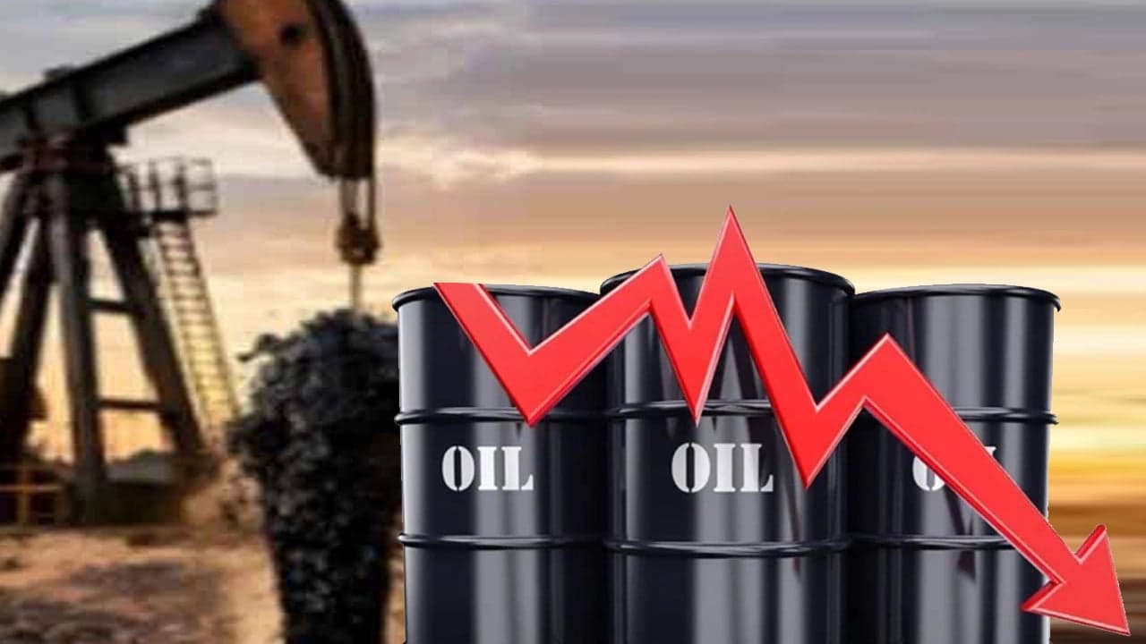 Global oil price drops below $100 per barrel