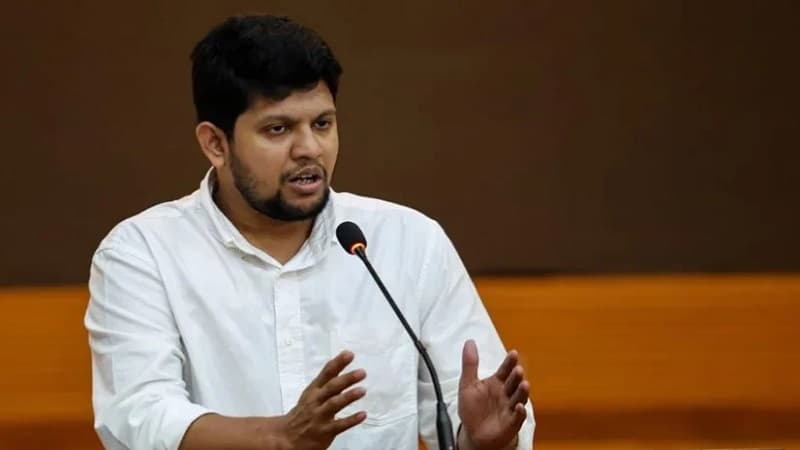 Stop persecution of fakirs, bauls and dissenters: Information Adviser