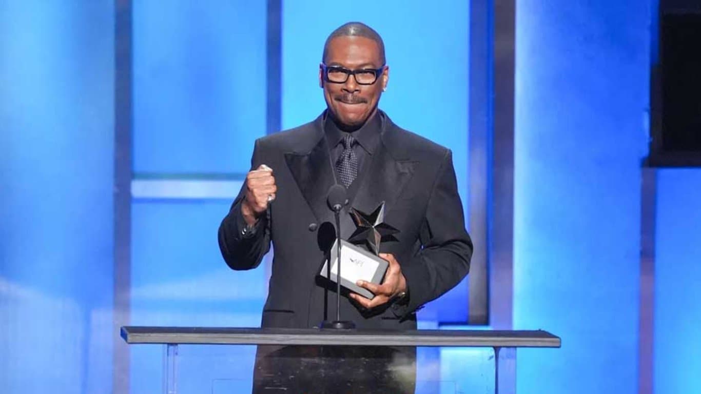 Eddie Murphy honoured with lifetime achievement award
