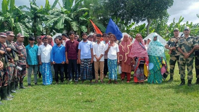 BSF hands over 39 Bangladeshis at Meherpur border