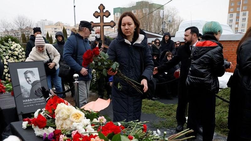 Navalny buried at Borisovskoye cemetery