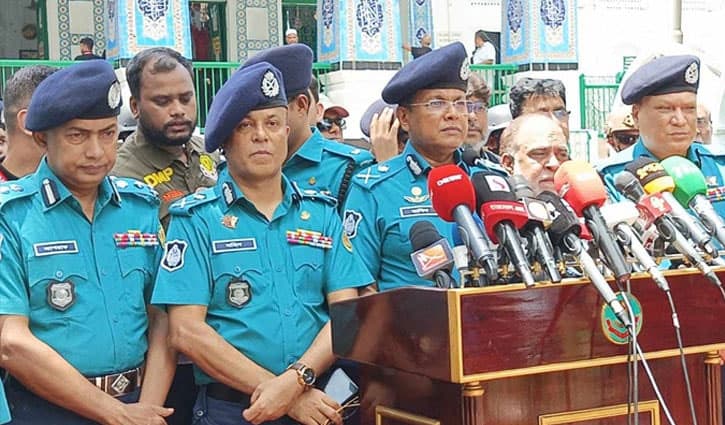 DMP commissioner warns of strict repression for violating law and order